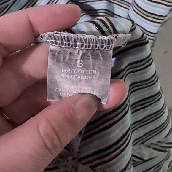 Striped Sleeveless Dress - Picture 4 of 4